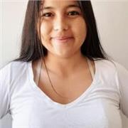 Soy joven de 19 años, doy clases de matemáticas básicas, español, ciencias naturales básicas. Y estás clases van dirigidas a alumnos de preescolar y primaria
